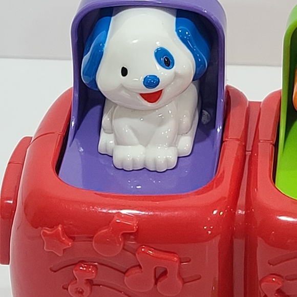 Vtech Roll and Surprise Animal Train Pop Up Animals.  10" - Picture 14 of 16